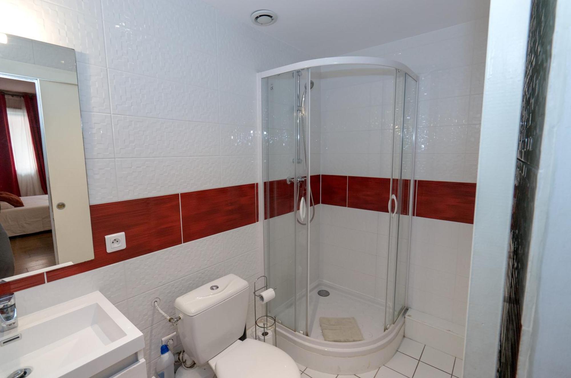 Rouge Ramblas Centre Apartment Toulouse